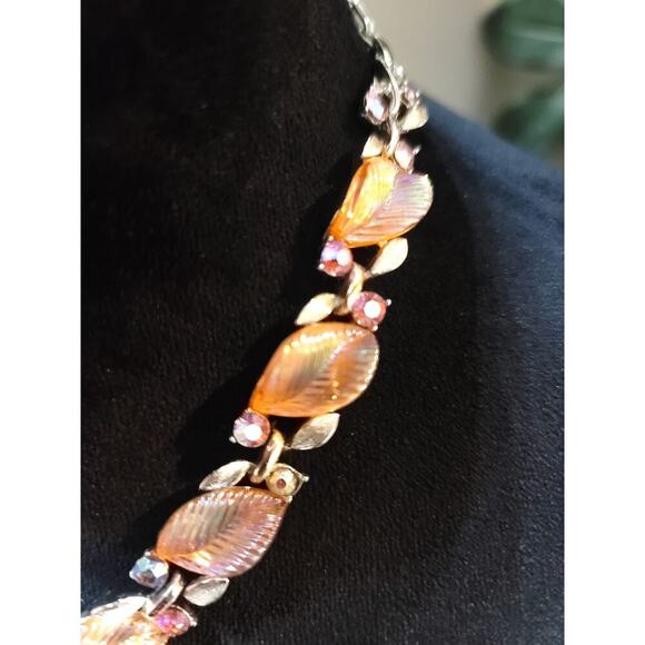 Women's Leaf Necklace Pink Enamel Floral Rhinestone Choker Hook Clasp Jewelry - Picture 4 of 6